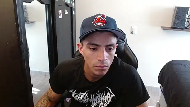 kv   xxx  online show from 02/21/26, 07:49