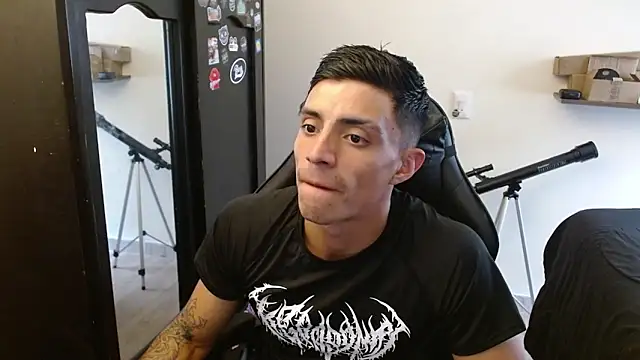 kv   xxx  online show from 04/16/26, 07:14