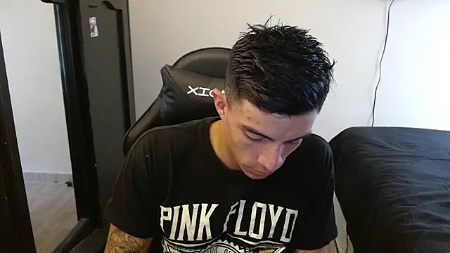 kv   xxx  online show from 11/04/25, 06:33