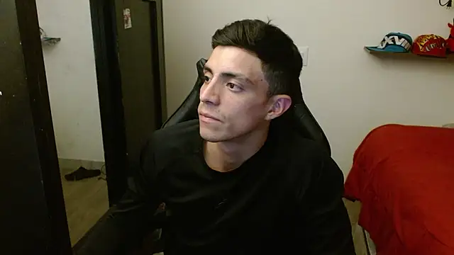 kv   xxx  online show from 11/12/25, 10:35