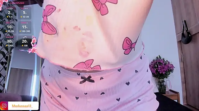 medussa13  online show from 03/12/26, 12:09