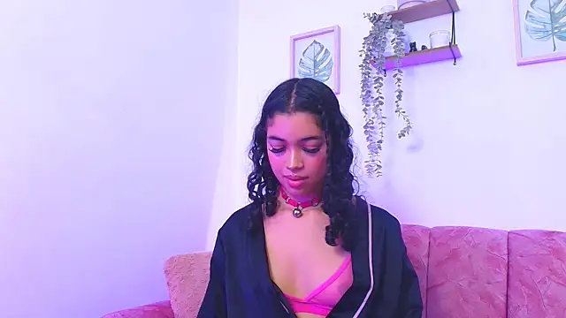 Snapshot of Sara_Jhonson chatting on 01/12/25, 03:07 Sara Jhonson online show from 01/12/25, 03:07