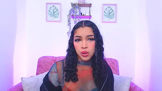 Snapshot of Sara_Jhonson chatting on 02/27/25, 11:48 Sara Jhonson online show from 02/27/25, 11:48