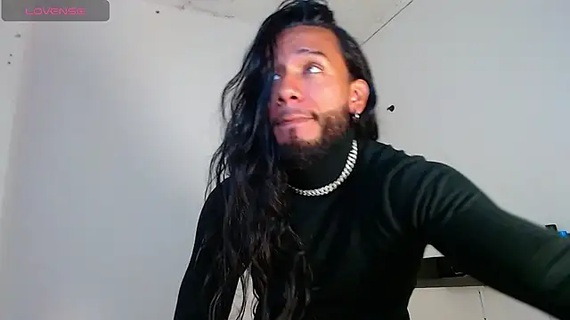 Snapshot of _jhon_connor_ chatting on 09/23/25, 06:37 jhon connor online show from 09/23/25, 06:37