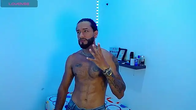 Snapshot of _jhon_connor_ chatting on 09/24/25, 06:25 jhon connor online show from 09/24/25, 06:25