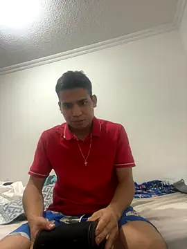 Snapshot of stiven-p23 chatting on 10/20/25, 01:40 stiven-p23 online show from 10/20/25, 01:40