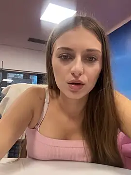 AdissonLane online show from 09/19/25, 04:33