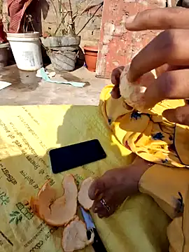 menakshiiikaur online show from 01/28/25, 07:43