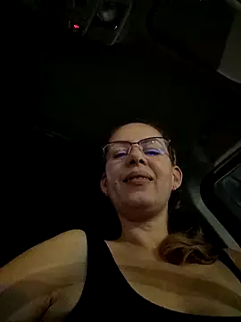 Snapshot of uber_babe chatting on 01/22/25, 05:49 uber babe online show from 01/22/25, 05:49