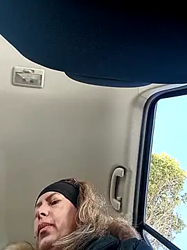 uber babe online show from 12/03/25, 11:42