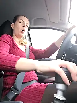 Snapshot of uber_babe chatting on 03/01/25, 12:34 uber babe online show from 03/01/25, 12:34