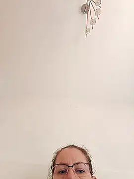 Snapshot of uber_babe chatting on 11/26/25, 09:31 uber babe online show from 11/26/25, 09:31