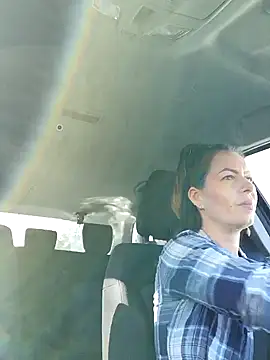 Snapshot of uber_babe chatting on 01/17/25, 10:55 uber babe online show from 01/17/25, 10:55