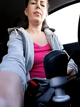 Snapshot of uber_babe chatting on 03/07/25, 05:40 uber babe online show from 03/07/25, 05:40