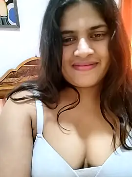 Snapshot of chanu174174 chatting on 01/18/26, 04:27 chanu174174 online show from 01/18/26, 04:27