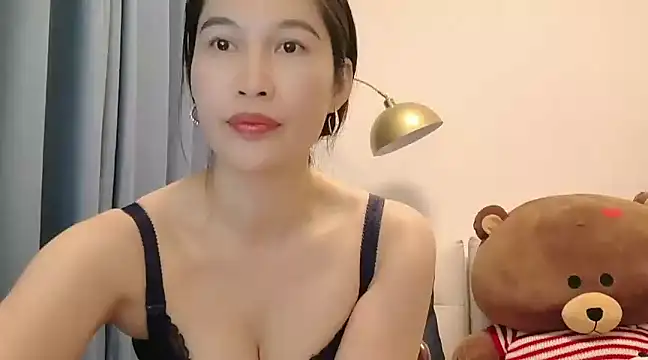 Ccoovss11 online show from 12/03/24, 04:33