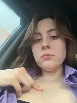 Snapshot of Topvi_ chatting on 01/19/25, 01:44 Topvi online show from 01/19/25, 01:44