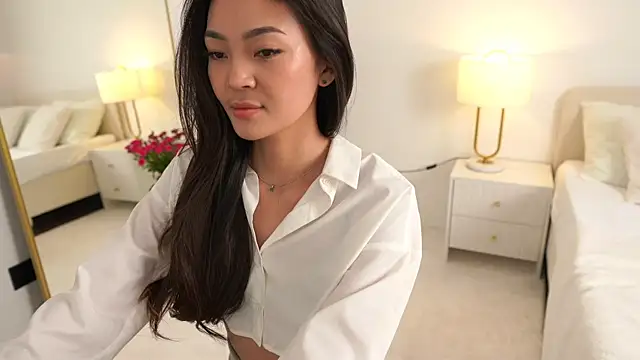 Peopleneedlove144 online show from 11/07/25, 09:36