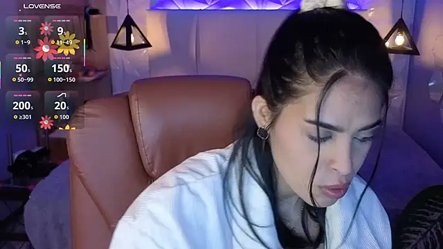 AlessiaVal  online show from 01/09/26, 03:08