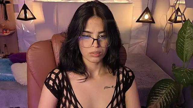 AlessiaVal  online show from 01/13/26, 02:21