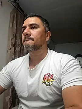 pob cam online show from 09/18/25, 03:37