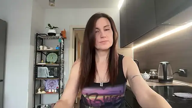 Snapshot of jainesummer chatting on 11/17/25, 08:40 jainesummer online show from 11/17/25, 08:40