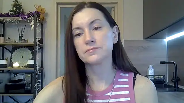 Snapshot of jainesummer chatting on 01/30/25, 11:11 jainesummer online show from 01/30/25, 11:11