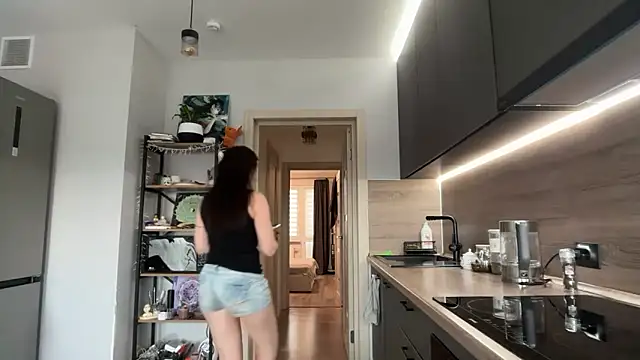 jainesummer online show from 04/05/26, 12:23