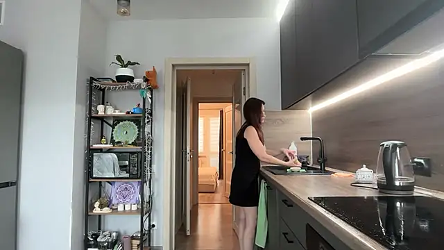 Snapshot of jainesummer chatting on 11/11/25, 07:47 jainesummer online show from 11/11/25, 07:47