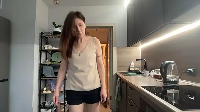 Snapshot of jainesummer chatting on 11/13/25, 08:18 jainesummer online show from 11/13/25, 08:18