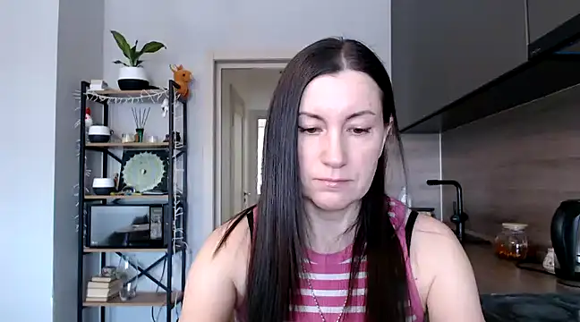 Snapshot of jainesummer chatting on 02/26/25, 07:55 jainesummer online show from 02/26/25, 07:55