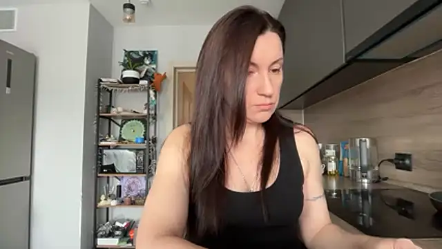 jainesummer online show from 03/31/26, 12:51