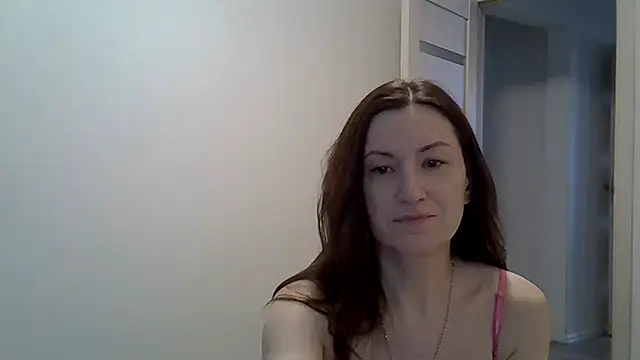 Snapshot of jainesummer chatting on 01/13/25, 10:14 jainesummer online show from 01/13/25, 10:14