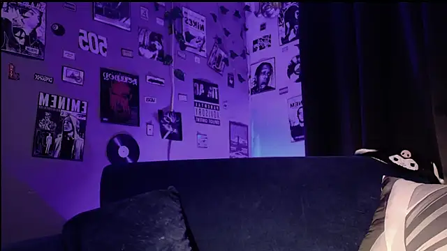 yulianademond66 online show from 03/20/26, 02:07