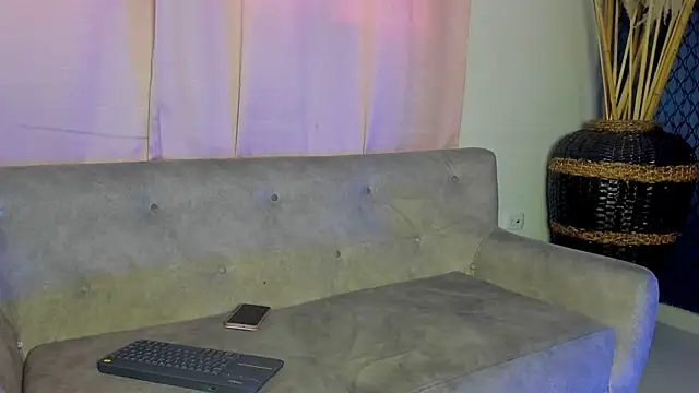 yulianademond66 online show from 02/25/25, 07:27