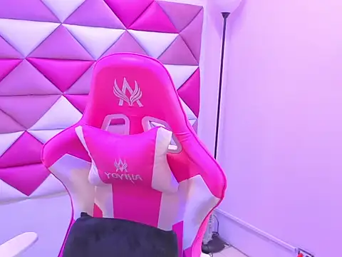 Danny Face online show from 10/29/25, 02:05