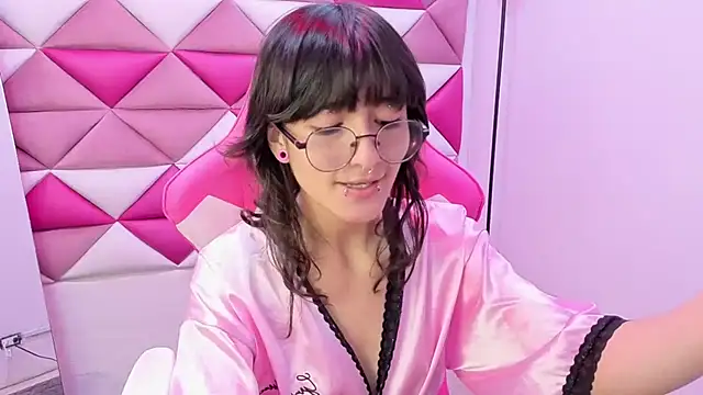 Snapshot of Danny_Face chatting on 02/16/26, 02:48 Danny Face online show from 02/16/26, 02:48