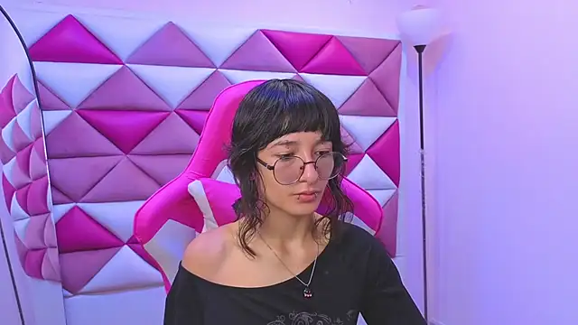 Danny Face online show from 11/24/25, 01:33