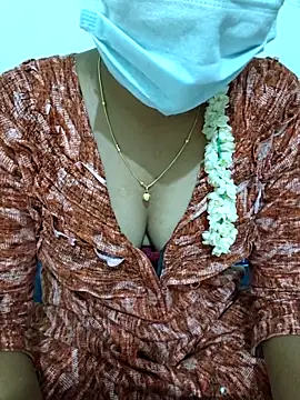 Snapshot of Ammualagitamil chatting on 10/16/25, 05:32 Ammualagitamil online show from 10/16/25, 05:32