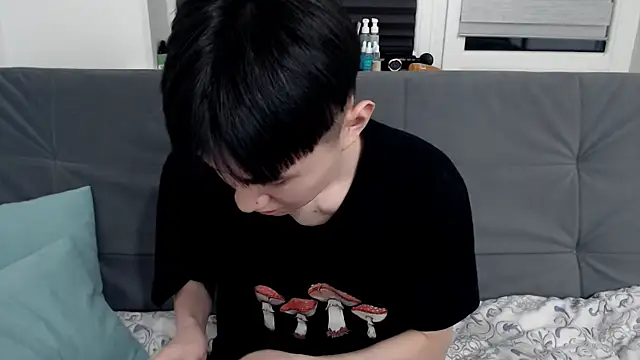 Miram Yu online show from 02/09/25, 11:57