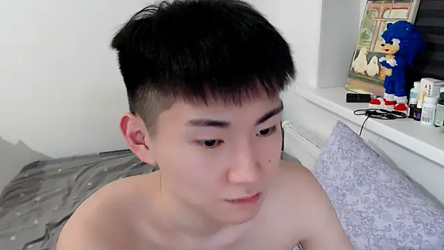 Miram Yu online show from 05/17/26, 08:09
