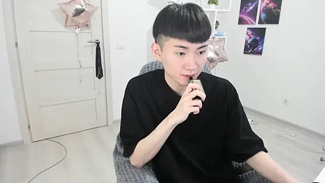 Miram Yu online show from 03/19/25, 05:28