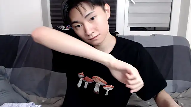 Miram Yu online show from 01/18/25, 10:49