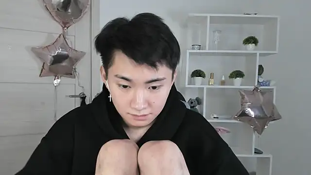 Miram Yu online show from 12/06/24, 12:11