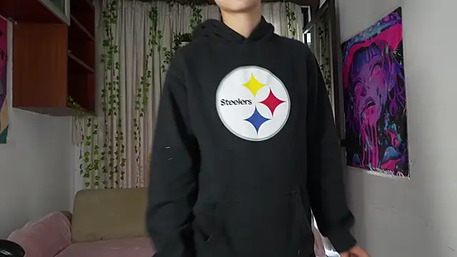 HannaRhodes online show from 02/16/26, 02:16