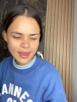 HannaRhodes online show from 10/01/25, 01:15