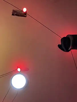 sluttysmiley online show from 12/15/25, 10:43