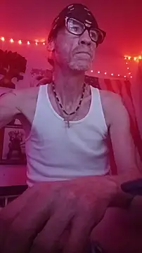 Undercover Pornstar online show from 04/16/26, 01:45