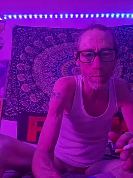 Undercover Pornstar online show from 06/06/26, 12:10
