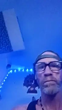 Undercover Pornstar online show from 03/30/26, 02:40